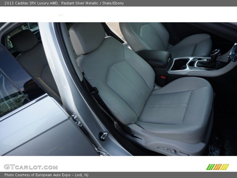 Radiant Silver Metallic / Shale/Ebony 2013 Cadillac SRX Luxury AWD