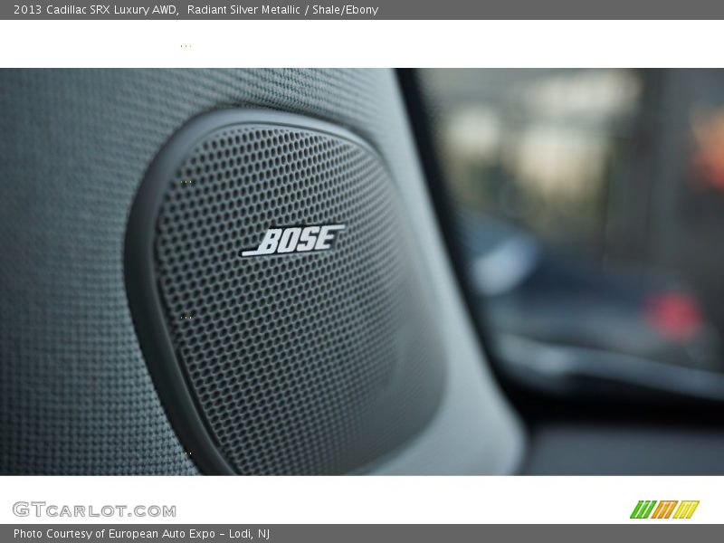Radiant Silver Metallic / Shale/Ebony 2013 Cadillac SRX Luxury AWD