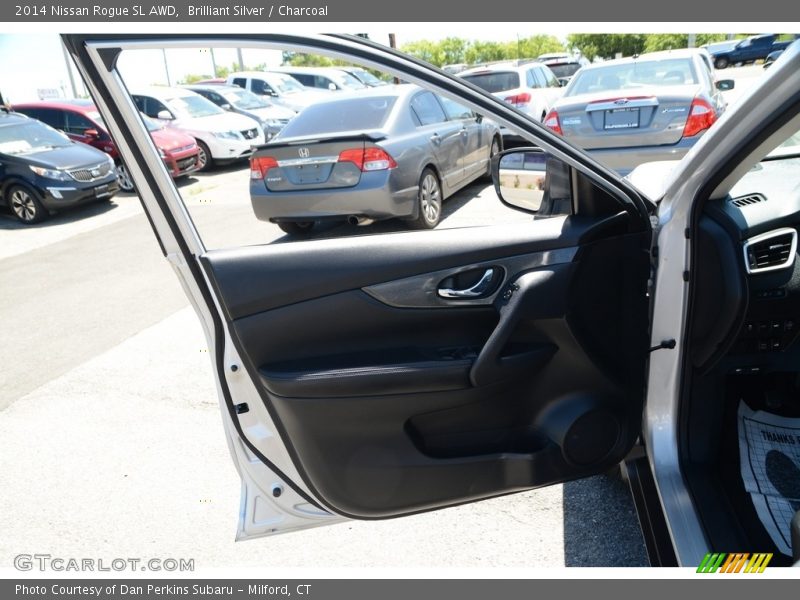 Brilliant Silver / Charcoal 2014 Nissan Rogue SL AWD