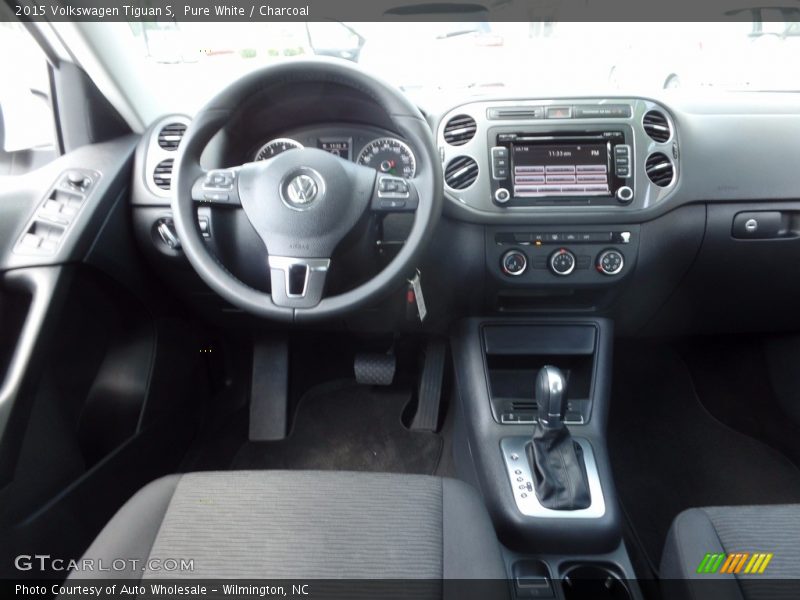 Pure White / Charcoal 2015 Volkswagen Tiguan S