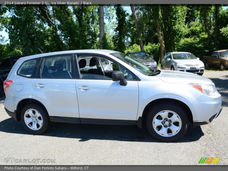 Ice Silver Metallic / Black 2014 Subaru Forester 2.5i
