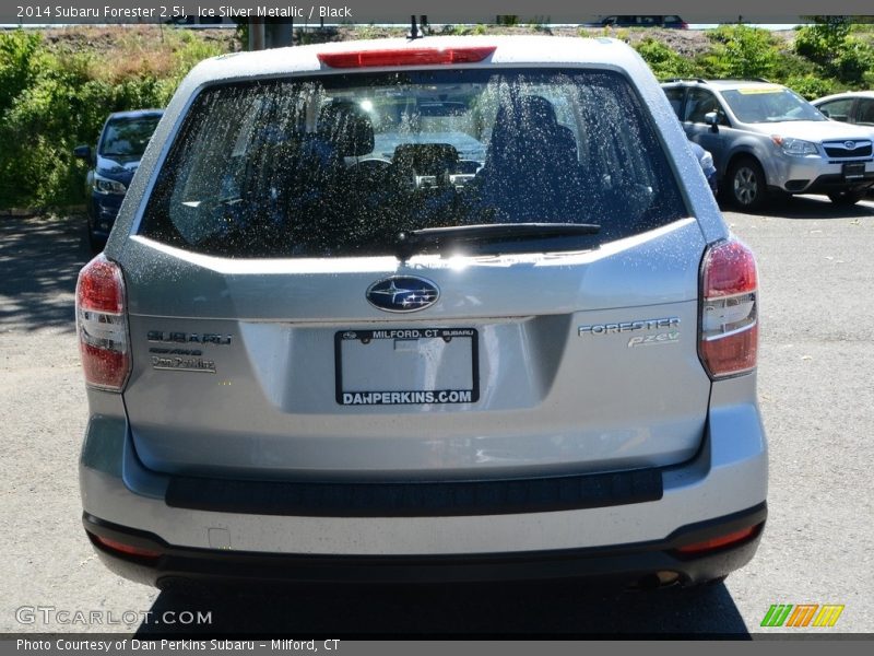 Ice Silver Metallic / Black 2014 Subaru Forester 2.5i