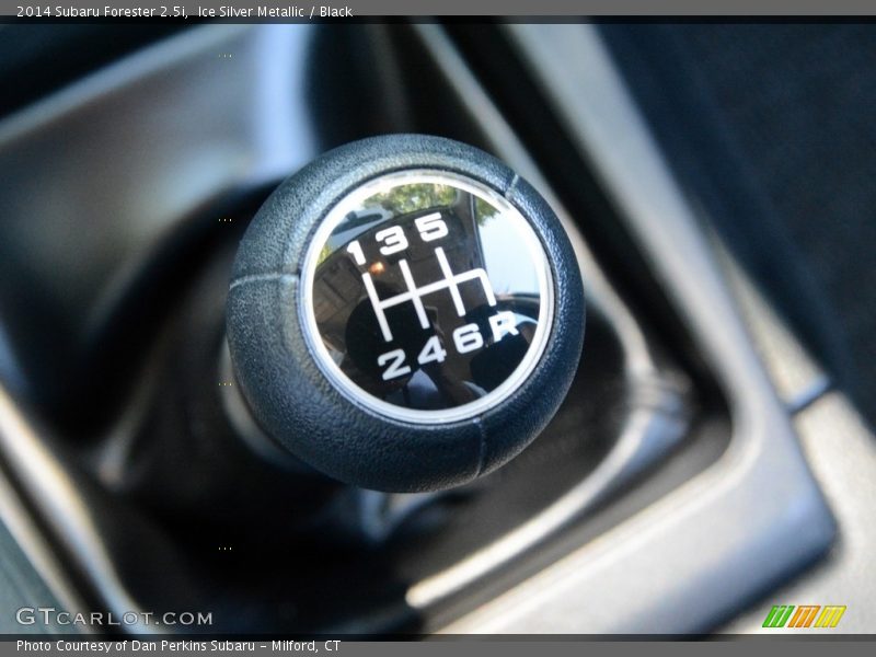 Ice Silver Metallic / Black 2014 Subaru Forester 2.5i