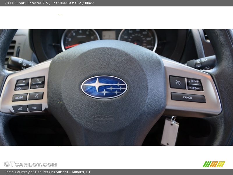 Ice Silver Metallic / Black 2014 Subaru Forester 2.5i