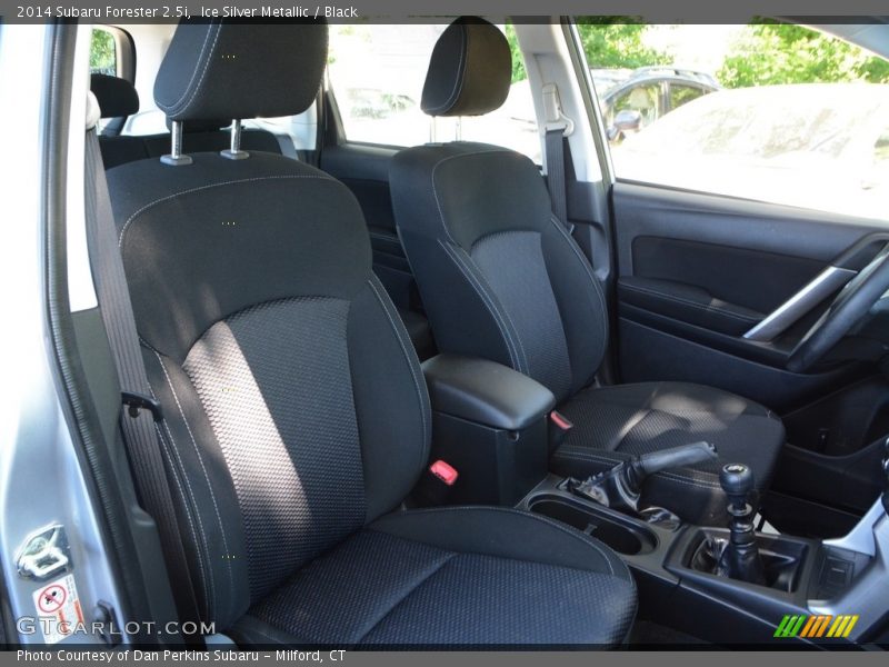 Ice Silver Metallic / Black 2014 Subaru Forester 2.5i