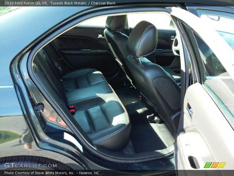 Tuxedo Black Metallic / Charcoal Black 2010 Ford Fusion SEL V6
