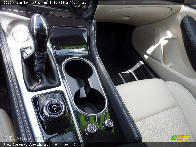 Brilliant Silver / Cashmere 2016 Nissan Maxima Platinum