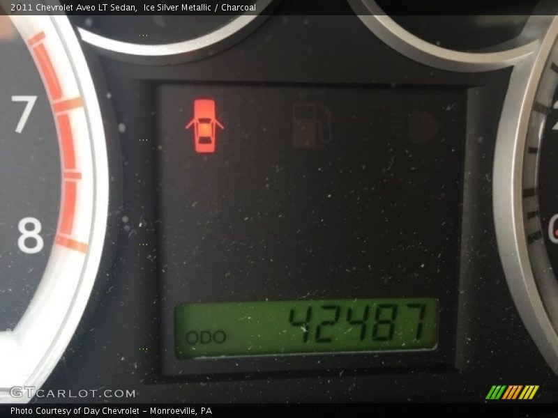 Ice Silver Metallic / Charcoal 2011 Chevrolet Aveo LT Sedan