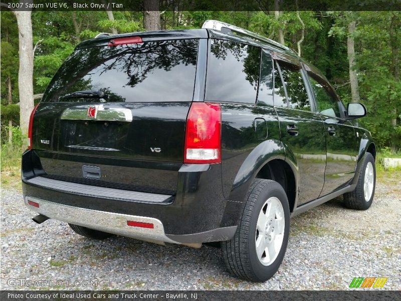 Black Onyx / Tan 2007 Saturn VUE V6