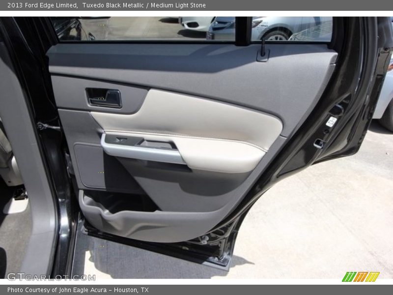 Tuxedo Black Metallic / Medium Light Stone 2013 Ford Edge Limited