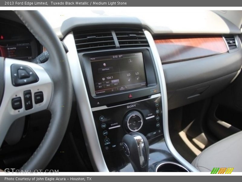 Tuxedo Black Metallic / Medium Light Stone 2013 Ford Edge Limited