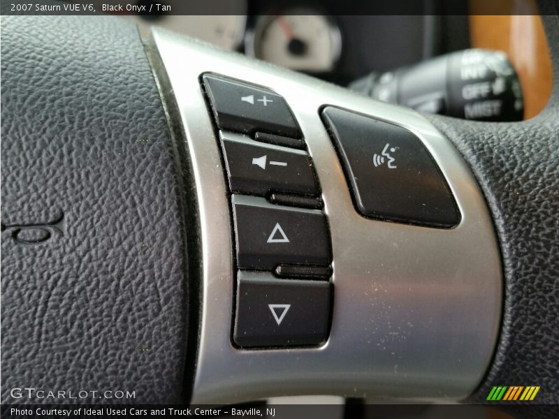 Black Onyx / Tan 2007 Saturn VUE V6