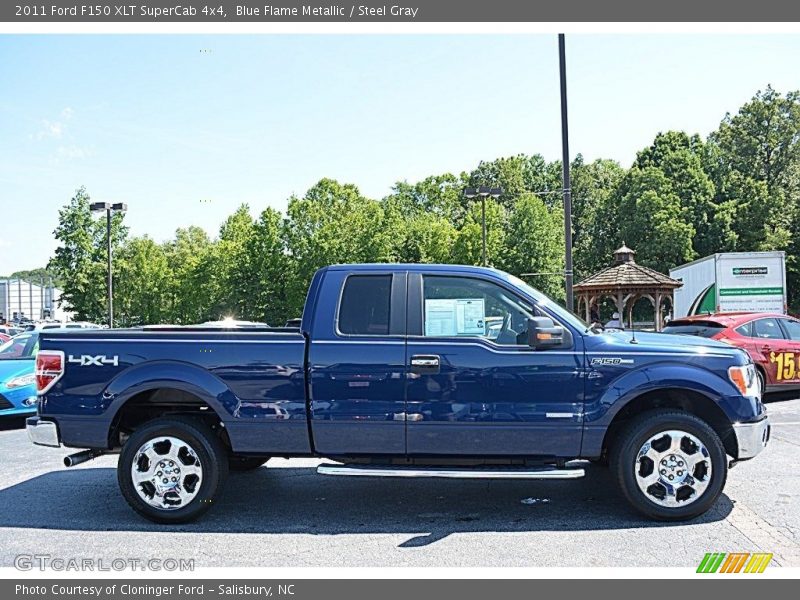 Blue Flame Metallic / Steel Gray 2011 Ford F150 XLT SuperCab 4x4