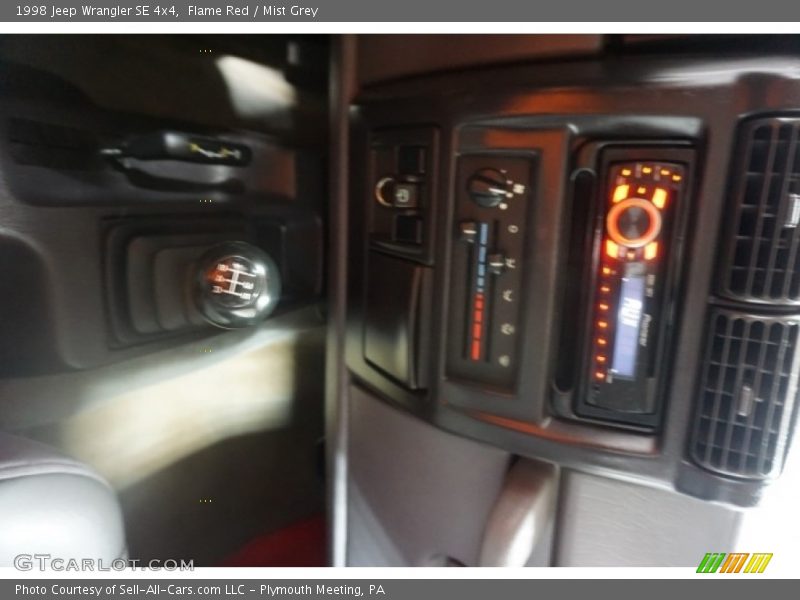 Flame Red / Mist Grey 1998 Jeep Wrangler SE 4x4