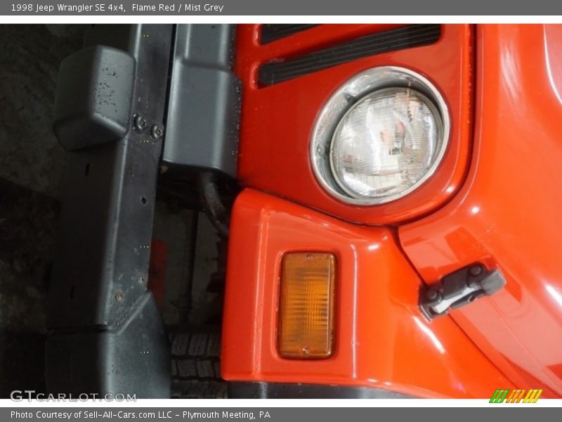 Flame Red / Mist Grey 1998 Jeep Wrangler SE 4x4