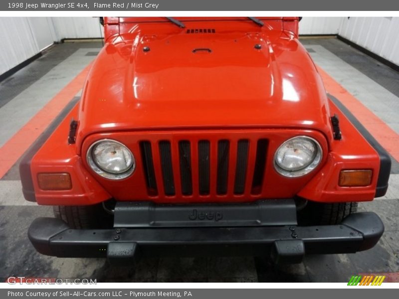 Flame Red / Mist Grey 1998 Jeep Wrangler SE 4x4