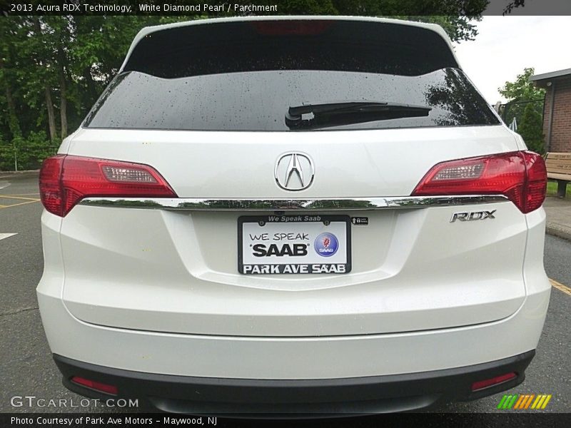 White Diamond Pearl / Parchment 2013 Acura RDX Technology