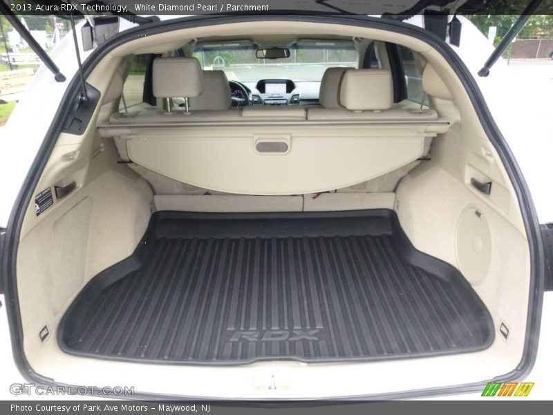 White Diamond Pearl / Parchment 2013 Acura RDX Technology