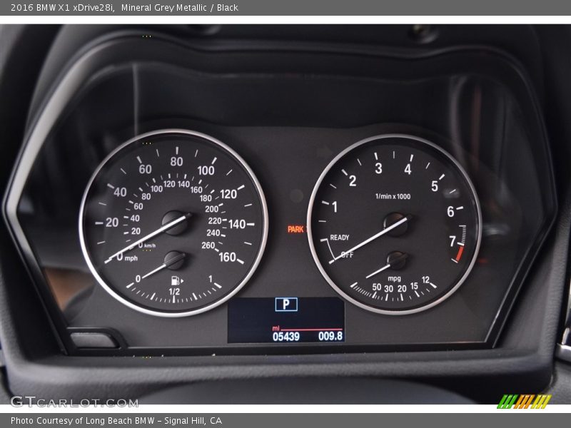 Mineral Grey Metallic / Black 2016 BMW X1 xDrive28i