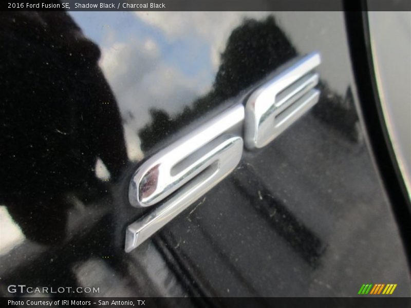 Shadow Black / Charcoal Black 2016 Ford Fusion SE
