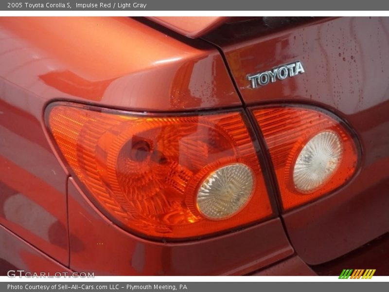 Impulse Red / Light Gray 2005 Toyota Corolla S