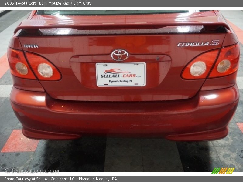 Impulse Red / Light Gray 2005 Toyota Corolla S