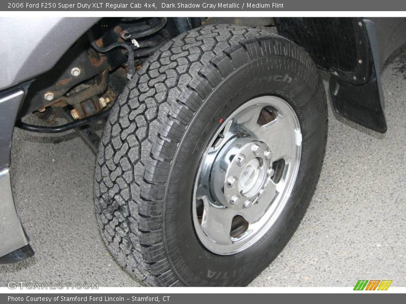 Dark Shadow Gray Metallic / Medium Flint 2006 Ford F250 Super Duty XLT Regular Cab 4x4