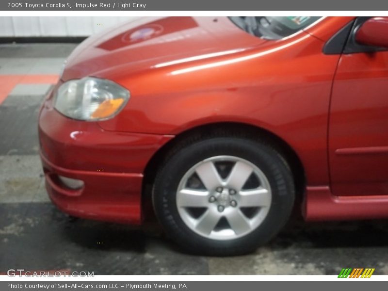 Impulse Red / Light Gray 2005 Toyota Corolla S