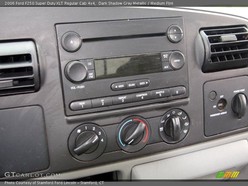 Dark Shadow Gray Metallic / Medium Flint 2006 Ford F250 Super Duty XLT Regular Cab 4x4