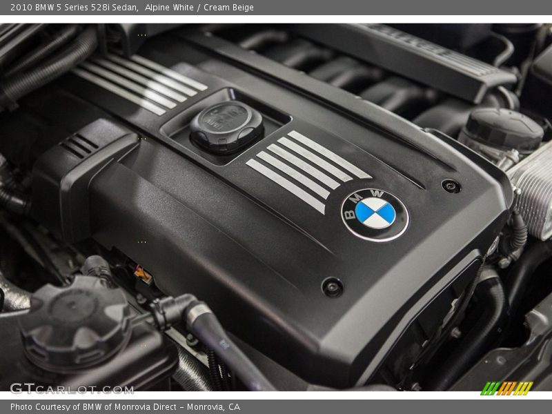 Alpine White / Cream Beige 2010 BMW 5 Series 528i Sedan