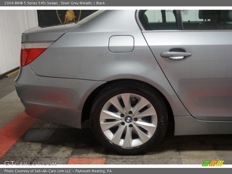 Silver Grey Metallic / Black 2004 BMW 5 Series 545i Sedan