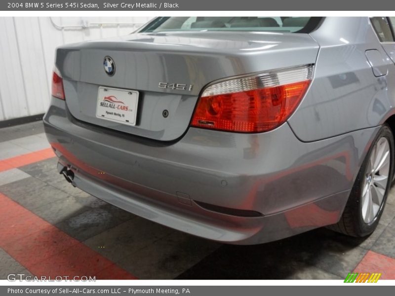 Silver Grey Metallic / Black 2004 BMW 5 Series 545i Sedan