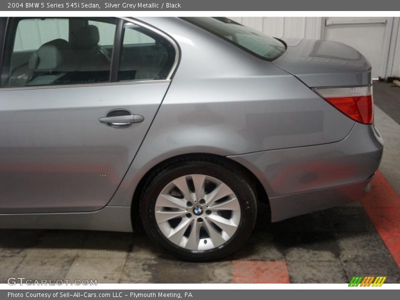 Silver Grey Metallic / Black 2004 BMW 5 Series 545i Sedan