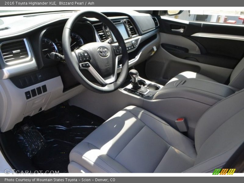 Blizzard Pearl / Ash 2016 Toyota Highlander XLE