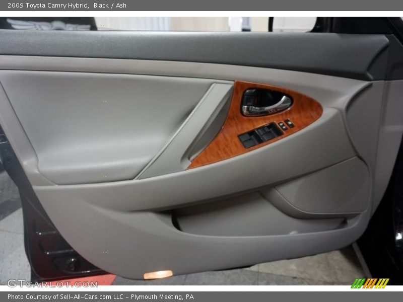 Black / Ash 2009 Toyota Camry Hybrid