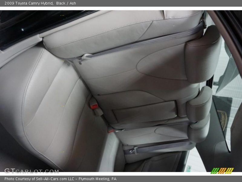 Black / Ash 2009 Toyota Camry Hybrid