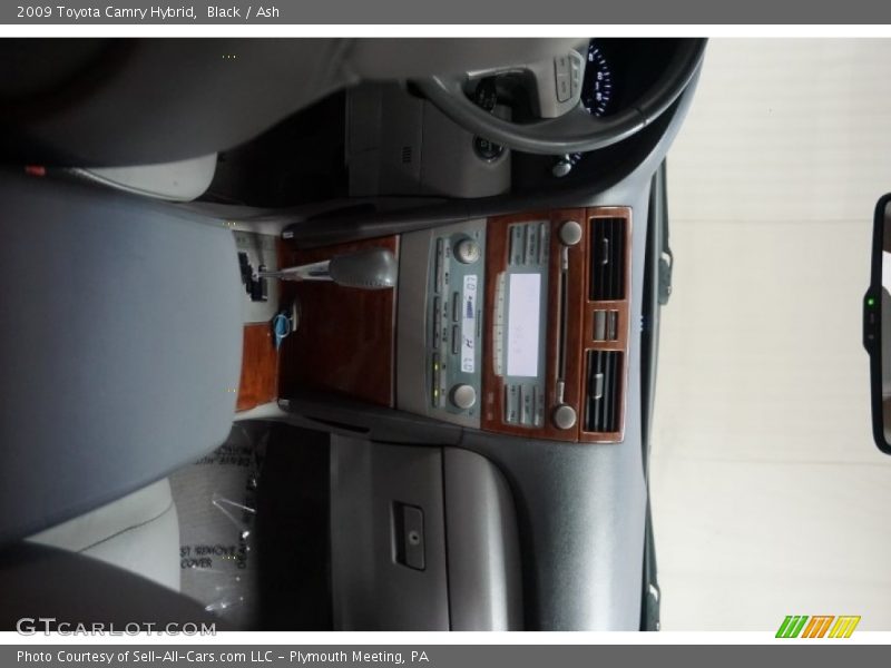 Black / Ash 2009 Toyota Camry Hybrid