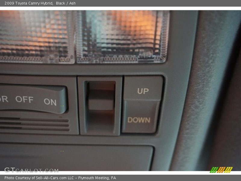 Black / Ash 2009 Toyota Camry Hybrid