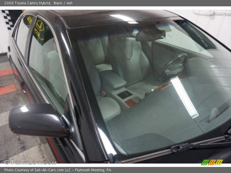 Black / Ash 2009 Toyota Camry Hybrid