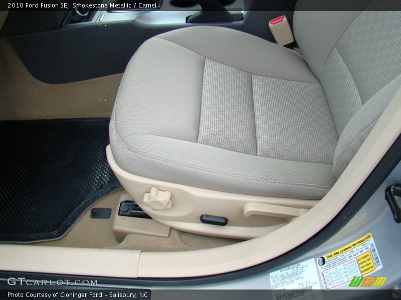 Smokestone Metallic / Camel 2010 Ford Fusion SE