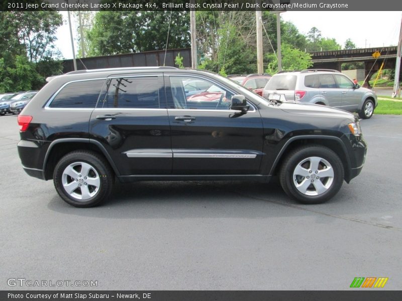 Brilliant Black Crystal Pearl / Dark Graystone/Medium Graystone 2011 Jeep Grand Cherokee Laredo X Package 4x4