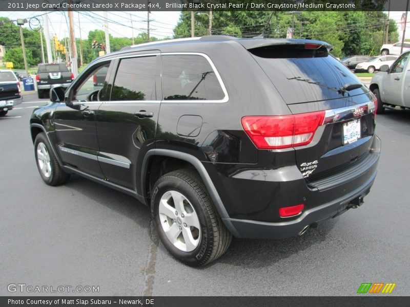 Brilliant Black Crystal Pearl / Dark Graystone/Medium Graystone 2011 Jeep Grand Cherokee Laredo X Package 4x4