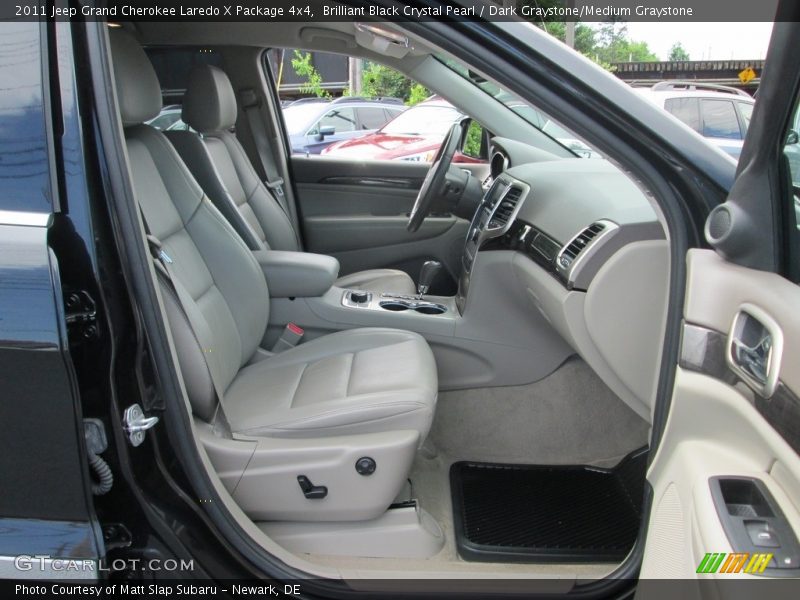 Brilliant Black Crystal Pearl / Dark Graystone/Medium Graystone 2011 Jeep Grand Cherokee Laredo X Package 4x4