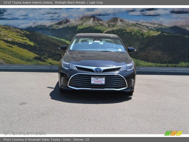 Midnight Black Metallic / Light Gray 2016 Toyota Avalon Hybrid Limited