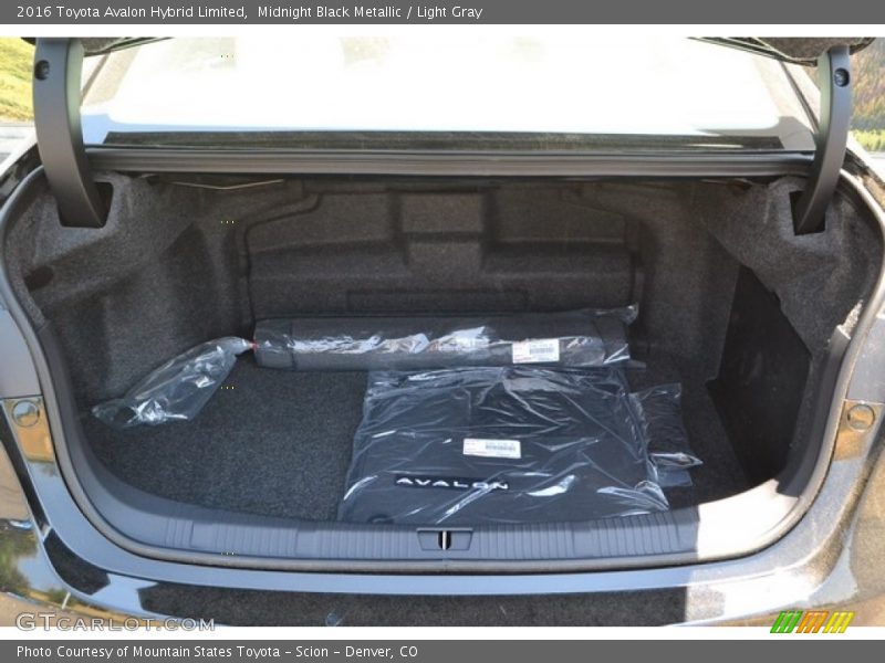 Midnight Black Metallic / Light Gray 2016 Toyota Avalon Hybrid Limited