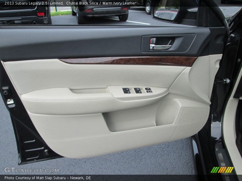 Crystal Black Silica / Warm Ivory Leather 2013 Subaru Legacy 2.5i Limited