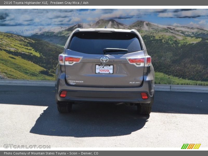 Predawn Gray Mica / Ash 2016 Toyota Highlander XLE