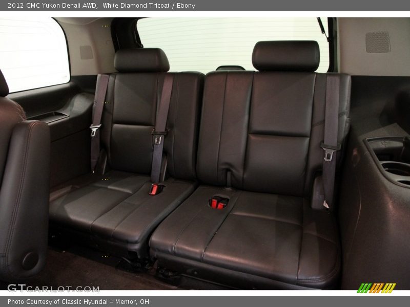 White Diamond Tricoat / Ebony 2012 GMC Yukon Denali AWD