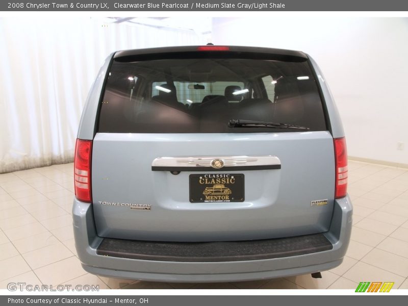 Clearwater Blue Pearlcoat / Medium Slate Gray/Light Shale 2008 Chrysler Town & Country LX