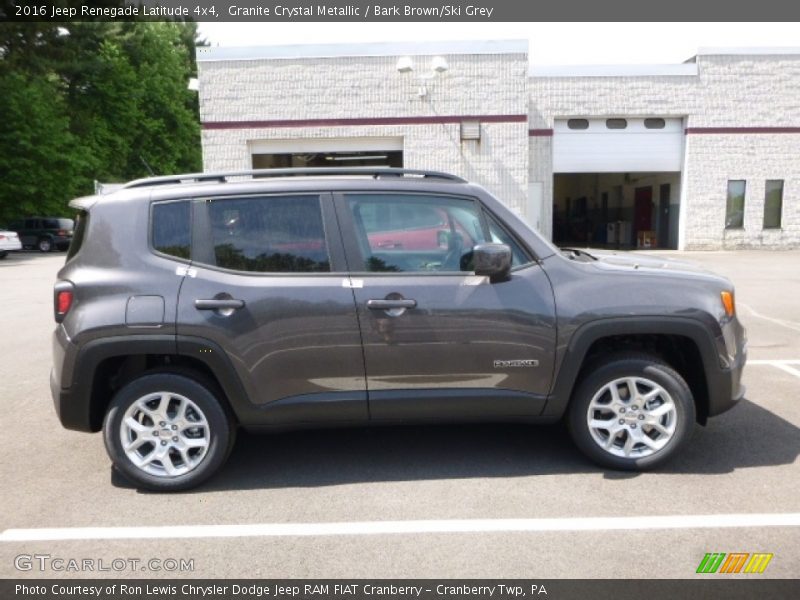 Granite Crystal Metallic / Bark Brown/Ski Grey 2016 Jeep Renegade Latitude 4x4